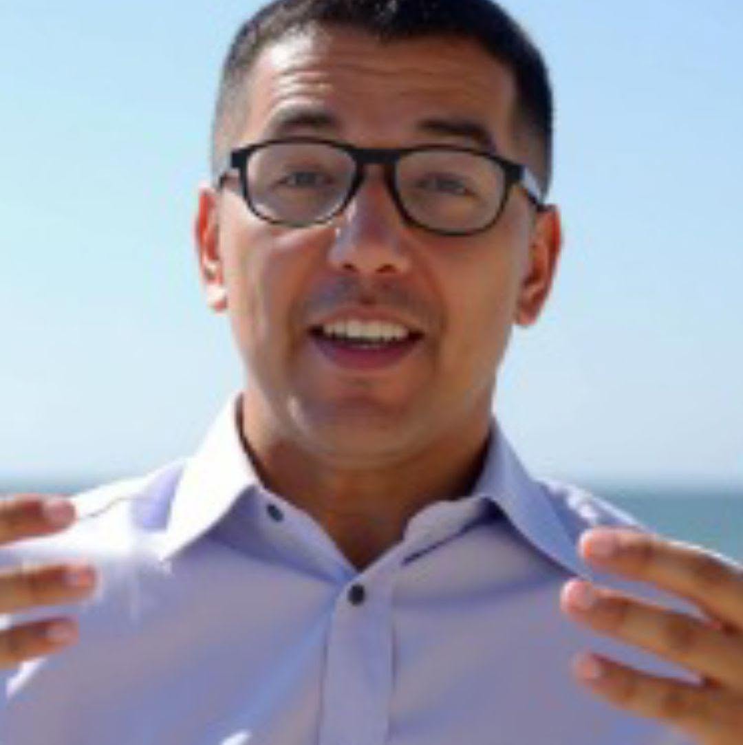 Carlos Mendoza